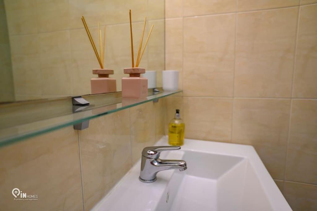 Thyme Out In Athens Apartment Bagian luar foto